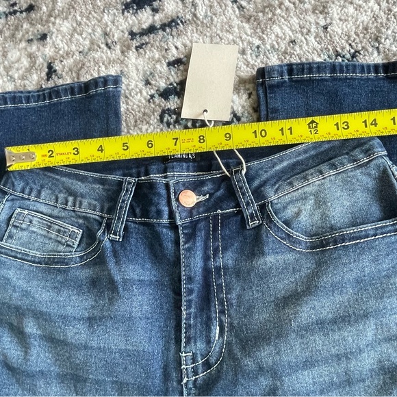 Flamingals Jeans - Picture 6 of 8